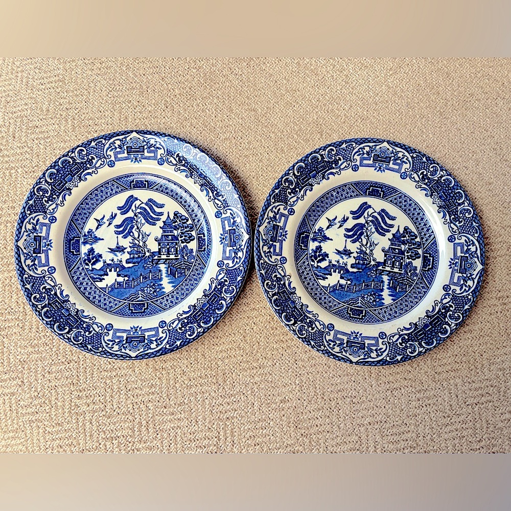 Blue Willow Pattern set/2 Bread/Salad Plates❣️